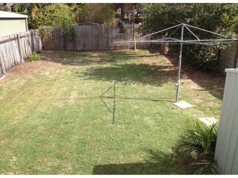 33 Nicholson Street, Allenstown QLD 4700